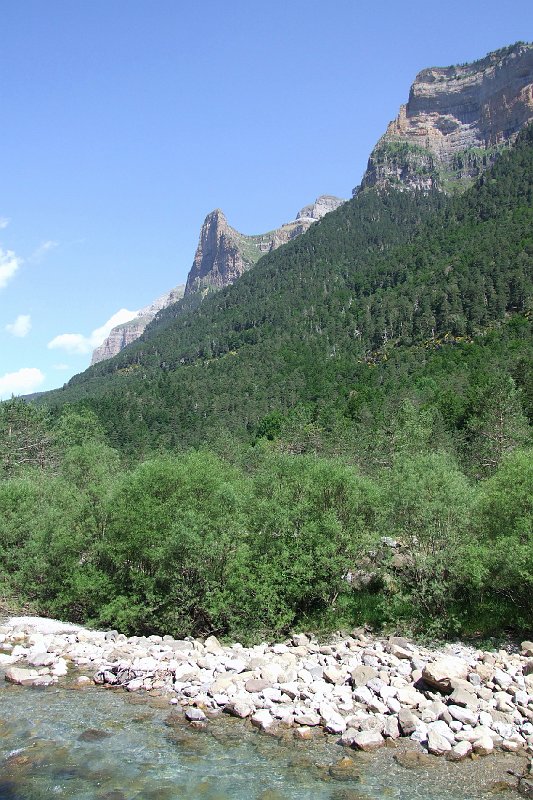 2008-07-11,11-32-24,canyon d'Ordesa.jpg